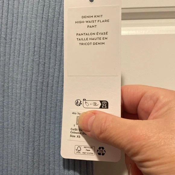 Denim knit high waist flare pant Celestial Blue/Dark Celestial Blue
Size XS - Picture 4 of 6